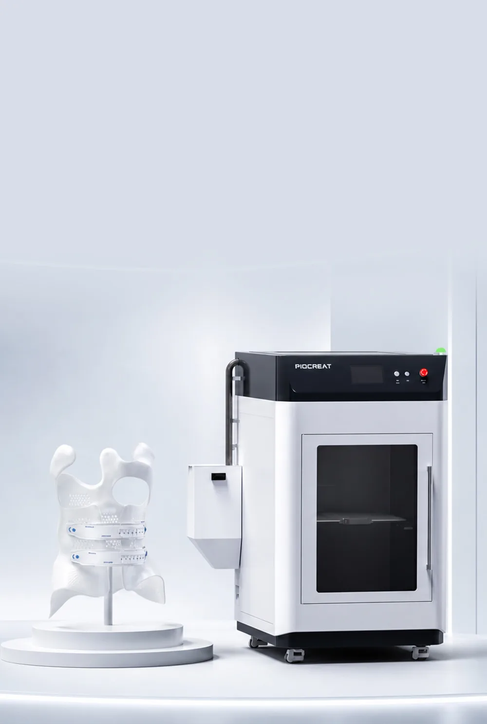 MS01 SE pellet 3D printer with a custom scoliosis brace