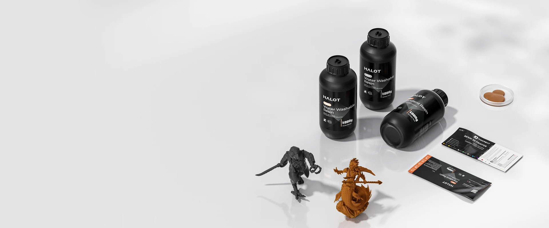 PioCreat general-purpose resin bottles with printed models and material cards