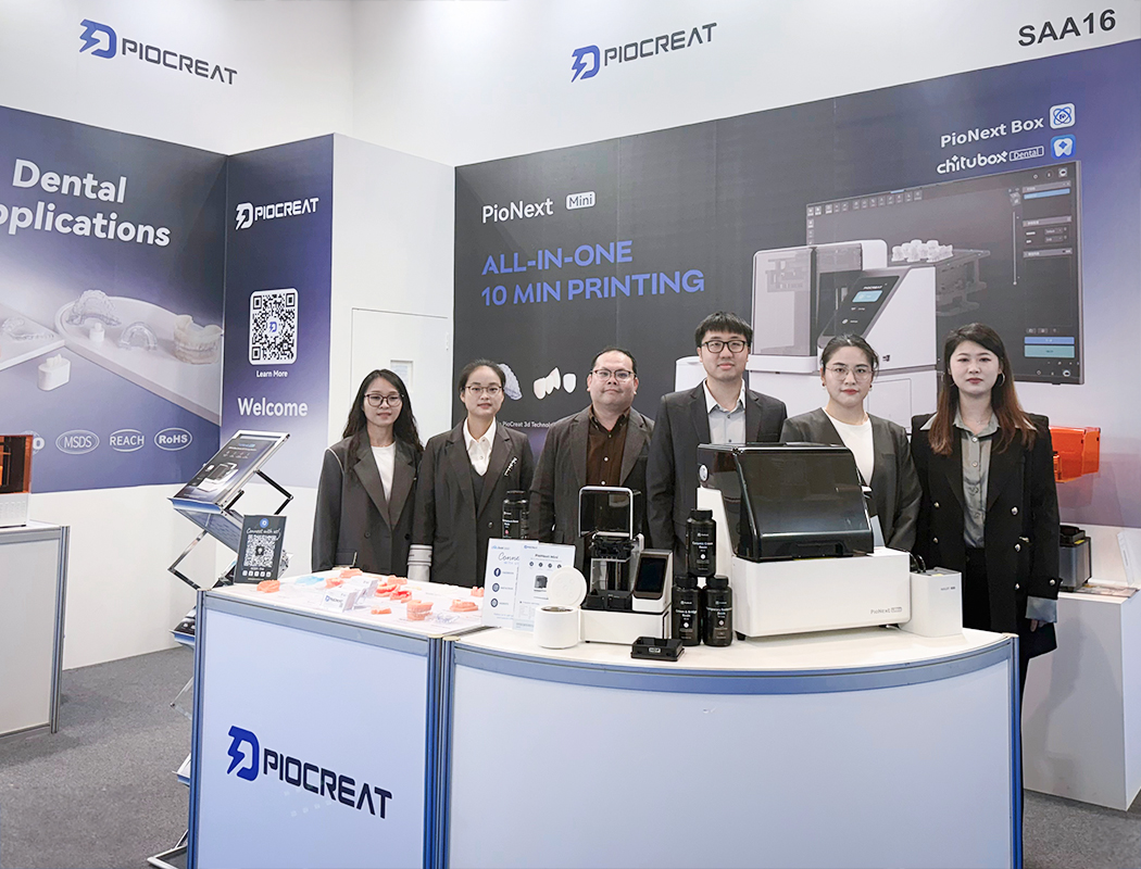 PioCreat Showcases Chairside Dental 3D Printing Solutions at AEEDC Dubai 2026